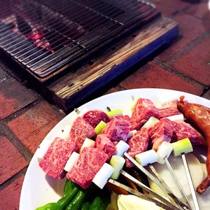 中秋烤肉由來跟烤肉醬無關！中秋送禮不月餅推薦健康伴手禮盒！